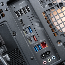 Load image into Gallery viewer, NOVACORE XL : LVL 9 PRO / R7 9800X3D | RTX 5080 | 64GB RAM