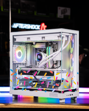 Load image into Gallery viewer, SPRINKLES WHITE / R5 7500F | RTX 5070
