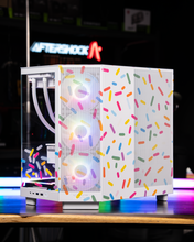 Load image into Gallery viewer, SPRINKLES WHITE / R5 7500F | RTX 5070
