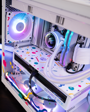 Load image into Gallery viewer, SQUIGGLE WHITE / R5 7500F | RTX 5070

