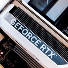 Load image into Gallery viewer, NIMBUS : LVL 8 PRO / R7 7800X3D | RTX 5070 Ti | 32GB RAM
