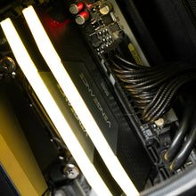 Load image into Gallery viewer, FLOW PWR : LVL 9  / R7 7800X3D | RTX 5080 | 32GB RAM
