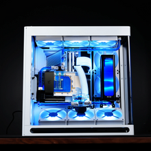 Load image into Gallery viewer, POLARYS  / R9 9950X3D2 | RTX 5090 | 64GB RAM
