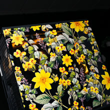 Load image into Gallery viewer, NATURE SUMMER FLOWERS : LVL 8 / R7 9800X3D | RTX 5070 Ti | 32GB

