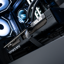 Load image into Gallery viewer, ZEPHYR : LVL 8 PRO / R7 7800X3D | RTX 5070 Ti
