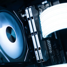 Load image into Gallery viewer, ZEAL MINI : LVL 7 PRO / R7 7700 | RTX 5070 | 32GB RAM

