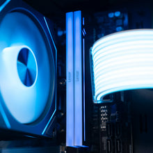 Load image into Gallery viewer, CHAMBER : LVL 8  / R7 7700 | RTX 5070 Ti | 32GB RAM
