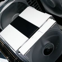 Load image into Gallery viewer, CREATOR / R7 9700X | RTX 5070 Ti | 32GB RAM
